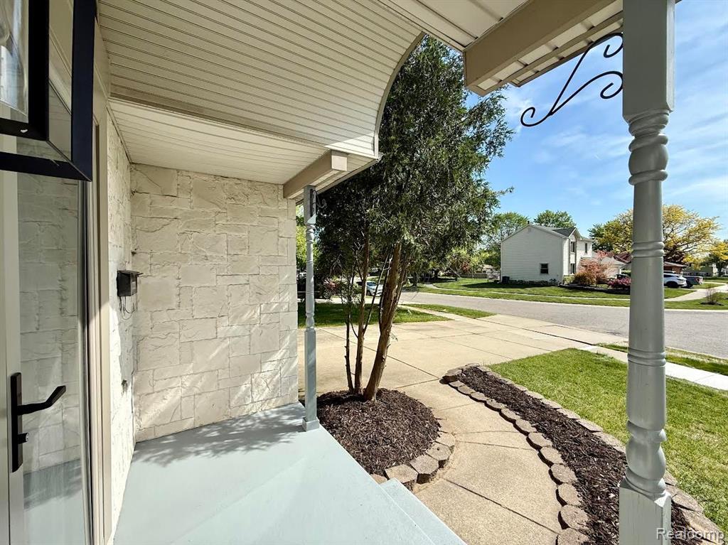 6505 POCAHONTAS Street, Westland, MI — Photo 5