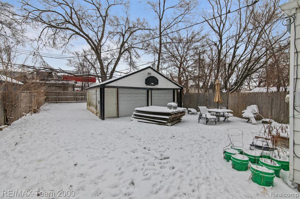 5871 Cooper Street, Taylor, MI 48180 — Photo 17