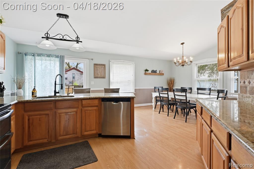 503 W Hamburg Street, Pinckney, MI 48169 — Photo 11