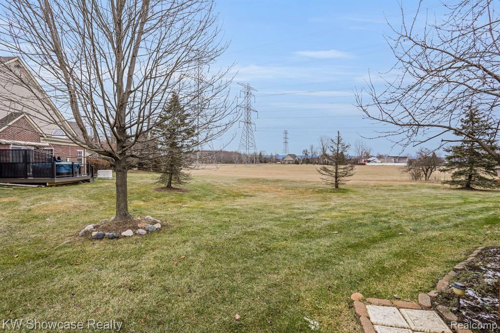 43104 PROVIDENCE Lane, Canton, MI 48188 — Photo 22