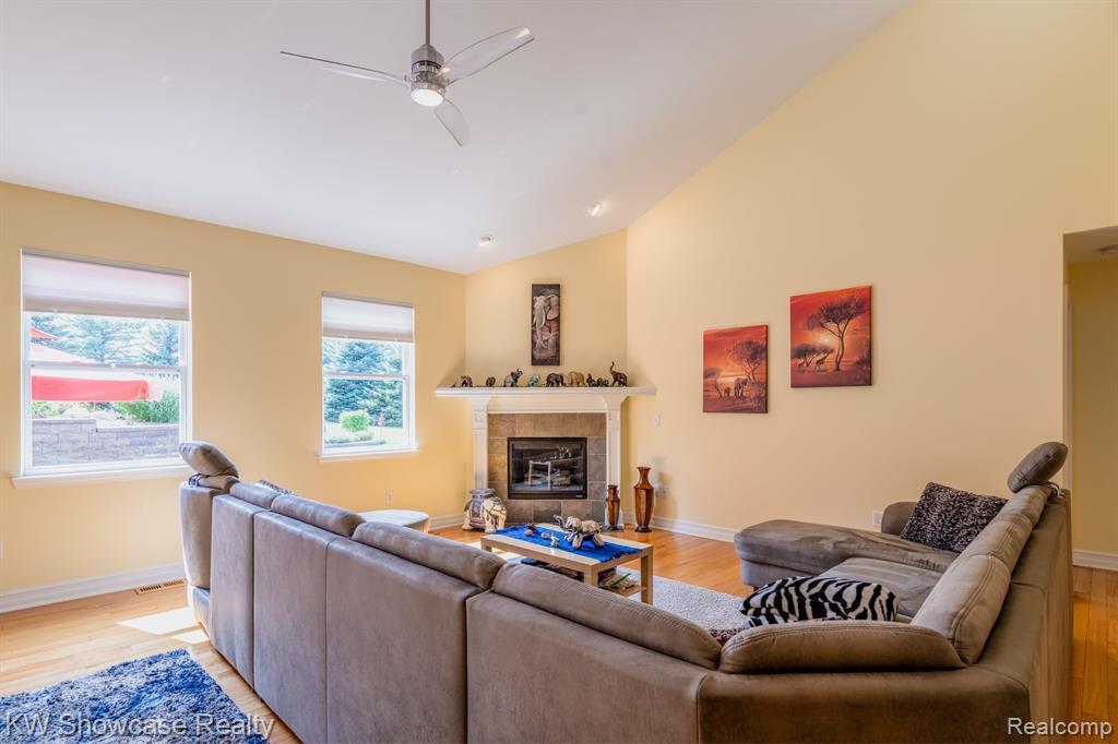 4594 CLIFFORD Road, Brighton, MI 48116 — Photo 17