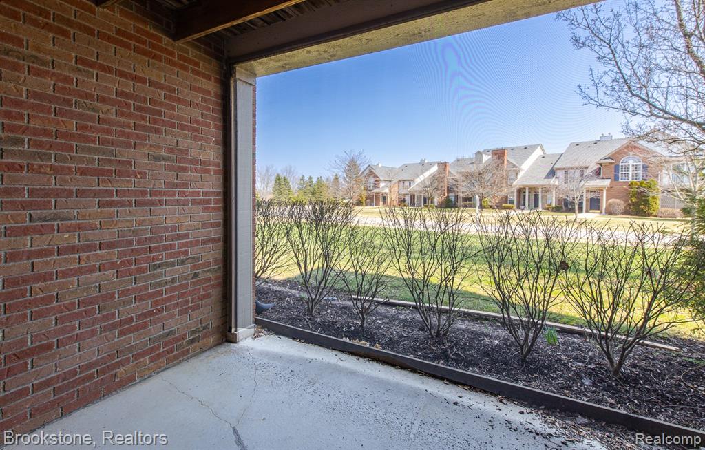 5292 Brookemonte Circle, Rochester, MI 48306 — Photo 33