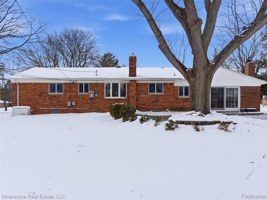 6766 Vernmoor Drive, Troy, MI 48098 — Photo 37