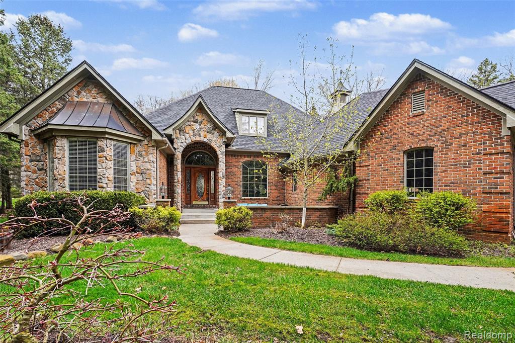 4456 Medford Hill Drive, Metamora, MI 48455 — Photo 4