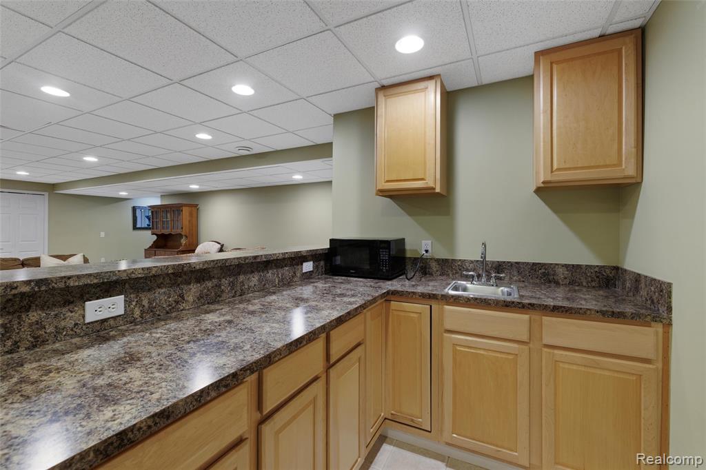 55453 Macintosh Court, Shelby Twp, MI 48316 — Photo 24