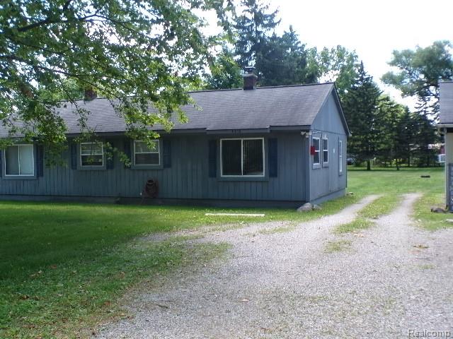 4515 Kempf Street, Waterford, MI — front exterior