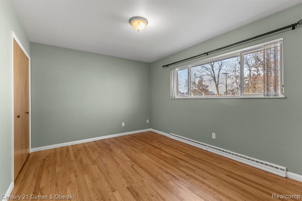 446 LINDEN Court, Saline, MI 48176 — Photo 32