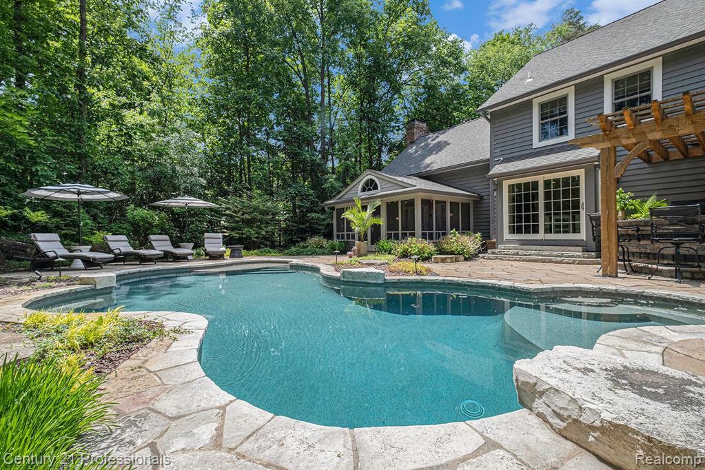 7220 Hillside Drive, Clarkston, MI — Photo 36