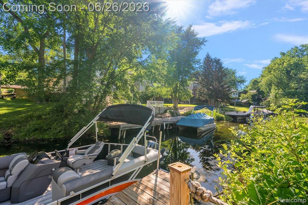 5150 Cheyenne Avenue, Waterford, MI 48327 — Photo 35