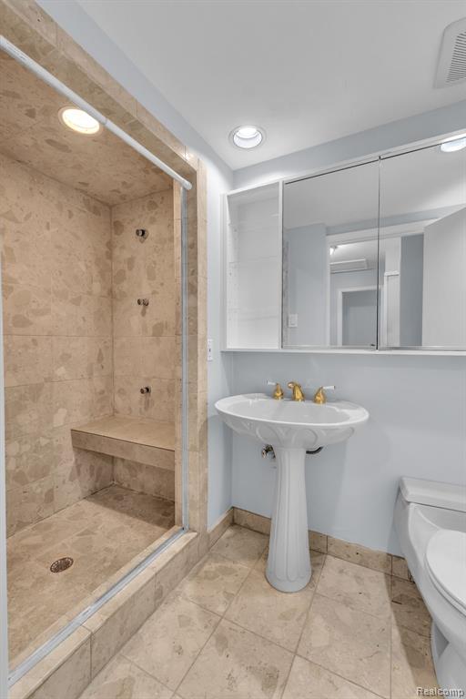 6576 Inkster Road, West Bloomfield, MI — Photo 10