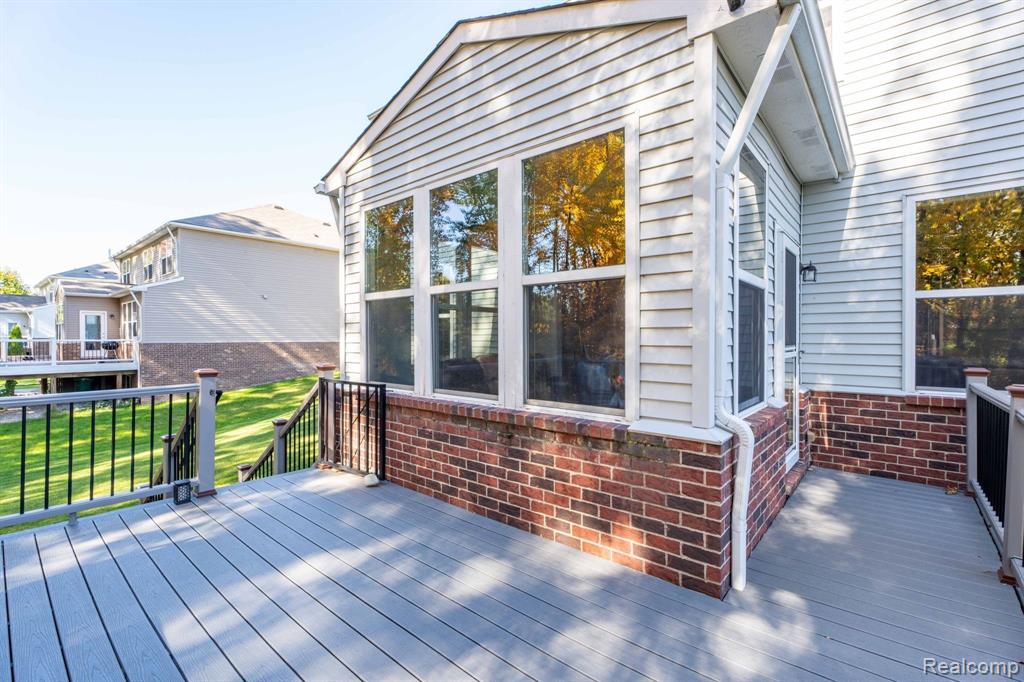 57757 Village Drive, New Hudson, MI 48165 — Photo 81
