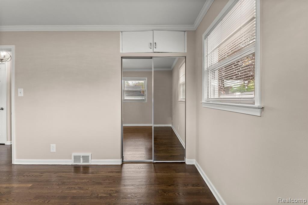 9280 REECK Road, Allen Park, MI 48101 — Photo 29