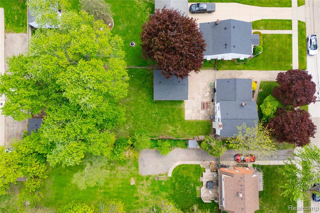569 Hendrickson Boulevard, Clawson, MI — Photo 30