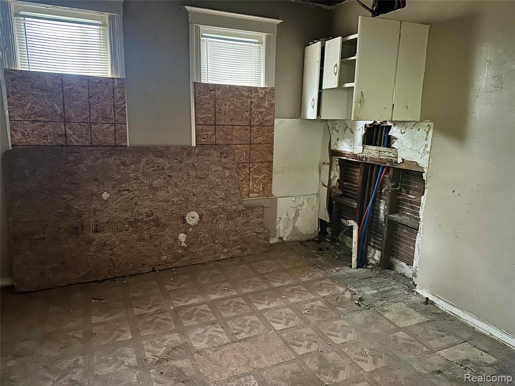 3739 Van Dyke Street, Detroit, MI 48214 — Photo 6