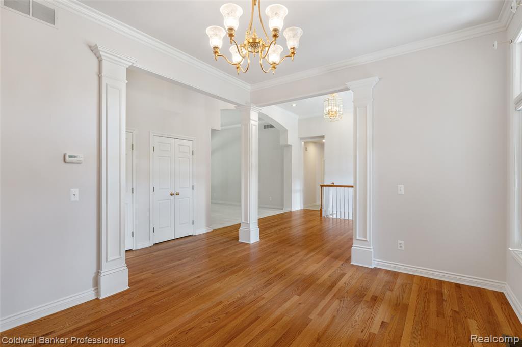 8661 DEERWOOD Road, Clarkston, MI 48348 — Photo 20