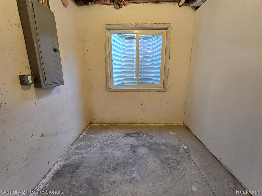 4974 Schlaff Street, Dearborn, MI 48126 — Photo 35