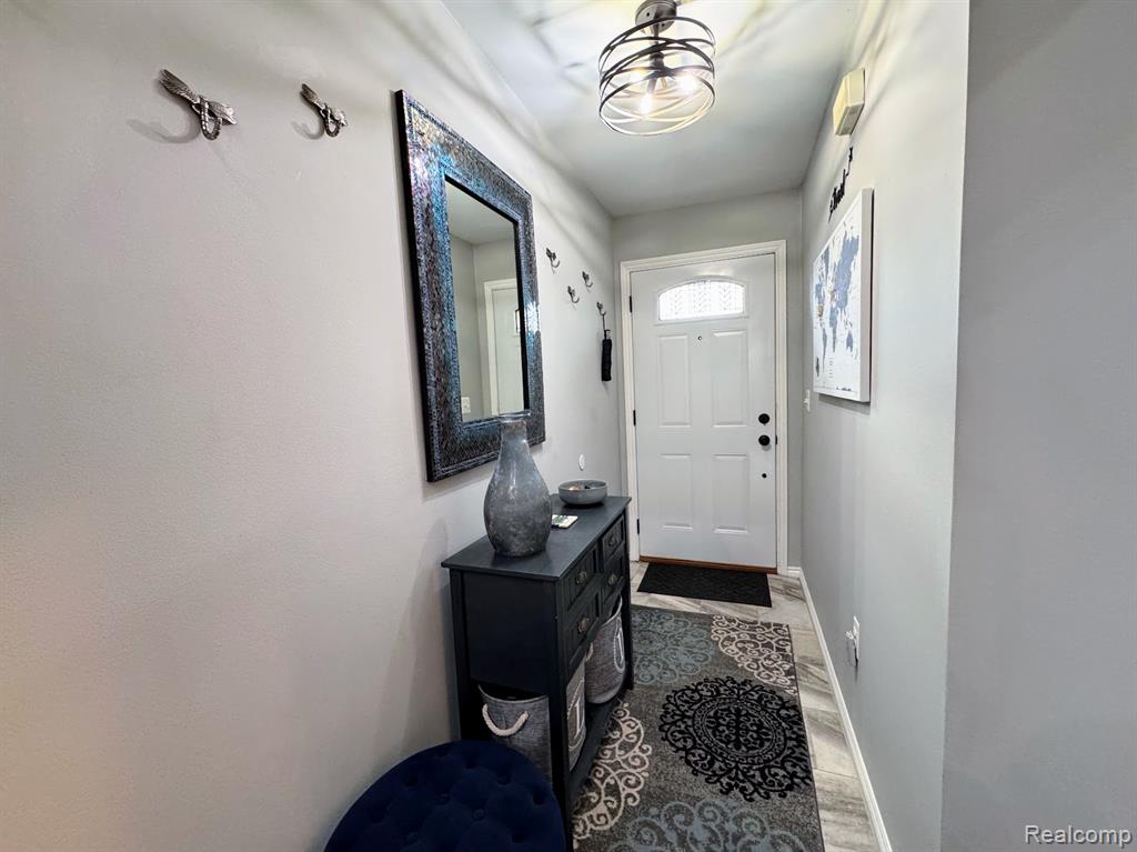 35149 Woodbury Drive, New Baltimore, MI 48047 — Photo 7