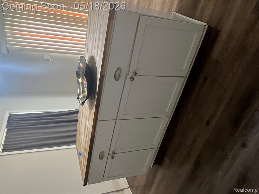 701 ALVORD Avenue, Flint, MI 48507 — Photo 7