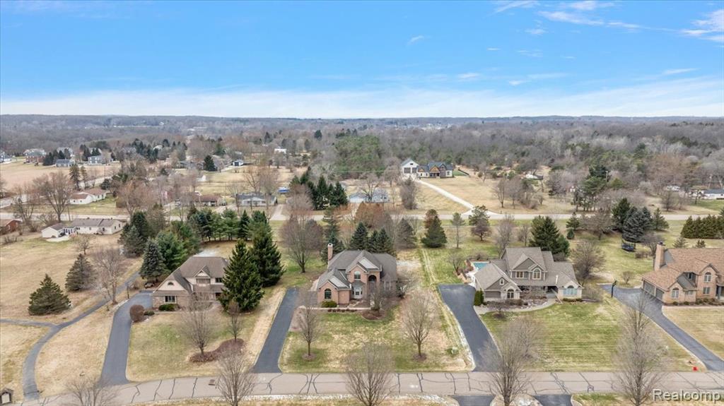 8446 S Shore Drive, Clarkston, MI 48348 — Photo 4
