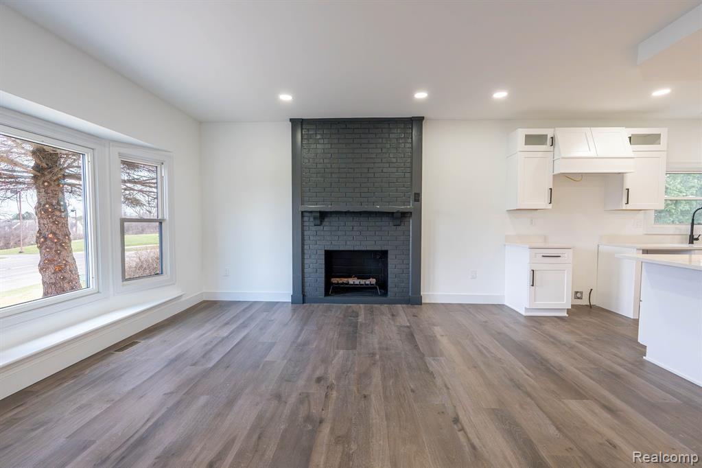822 DAHLIA Lane, Rochester Hills, MI 48307 — Photo 15