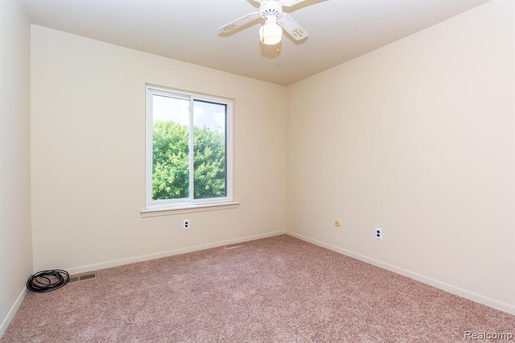 41727 Bedford Drive, 83, Canton, MI 48187 — Photo 17