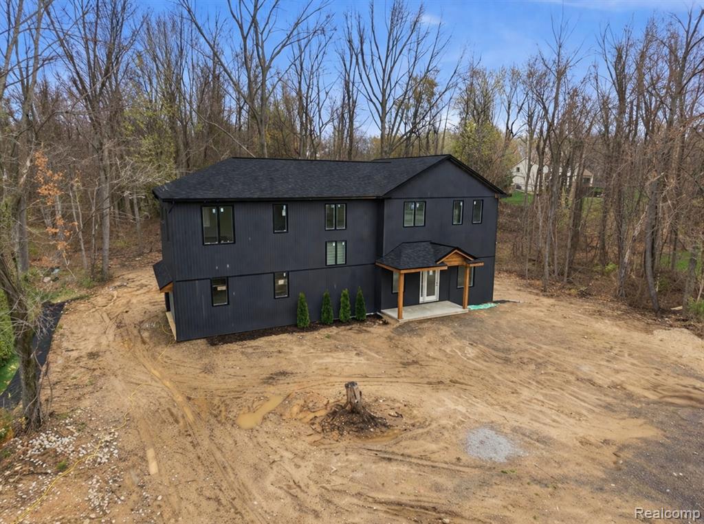 11810 Scenic Valley, Davisburg, MI 48350 — Photo 33