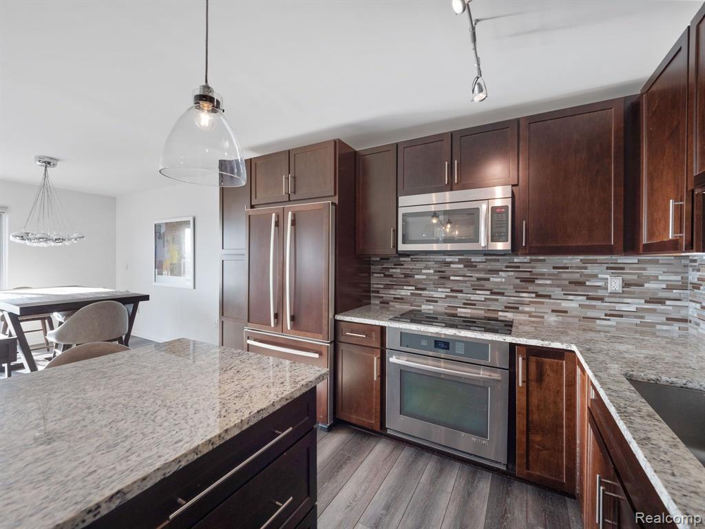 411 S OLD WOODWARD Avenue, 714, Birmingham, MI 48009 — Photo 8