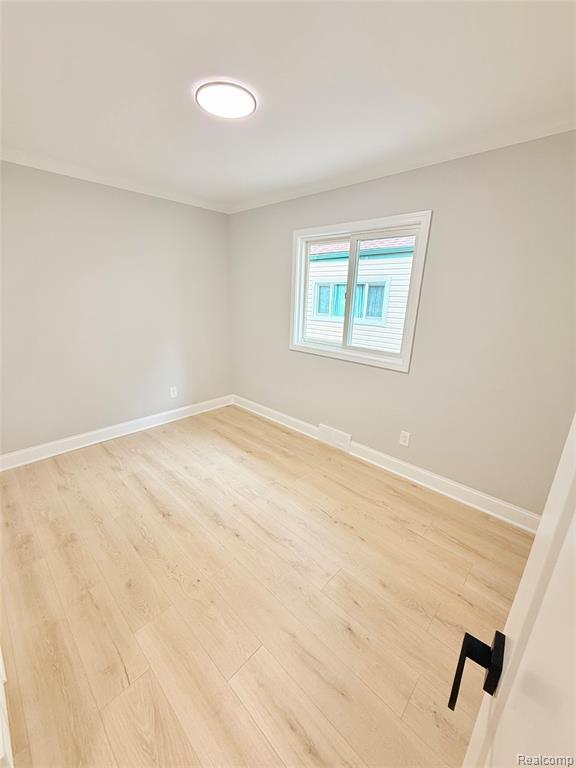 21805 Downing Street, Saint Clair Shores, MI 48080 — Photo 21