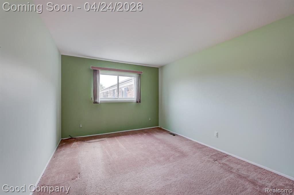 57156 Faircrest Drive, Washington, MI — Photo 17