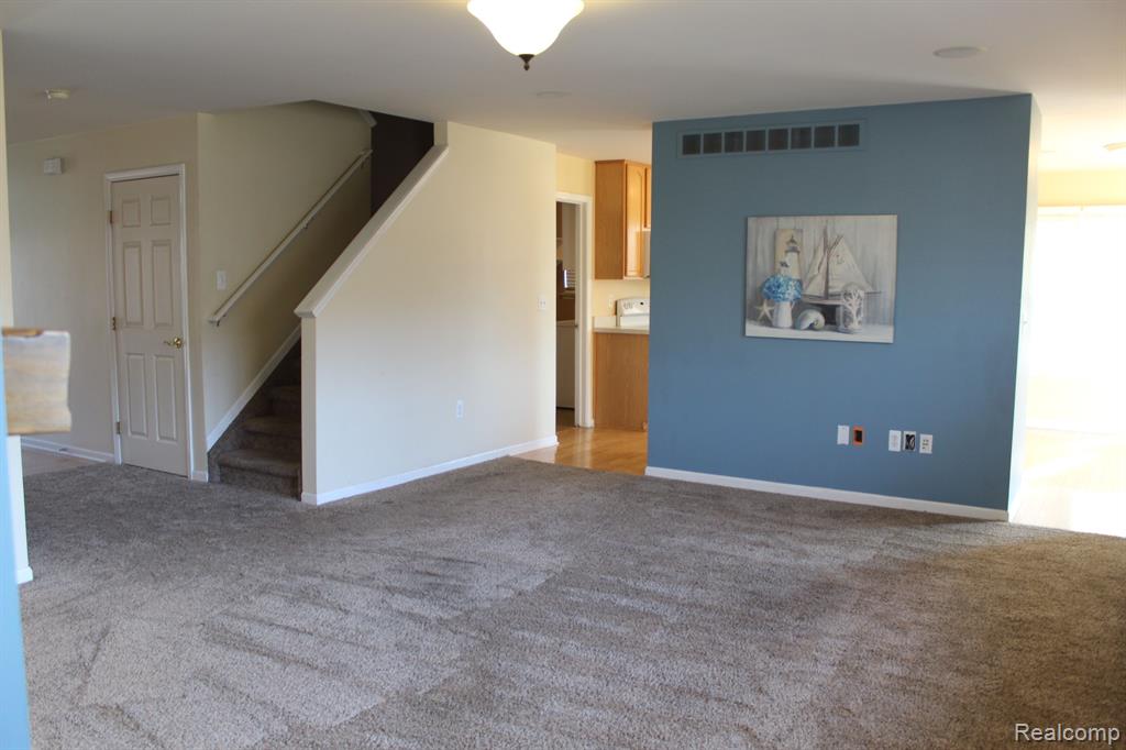 4160 BRIGHTON Lane, Canton, MI 48188 — Photo 5