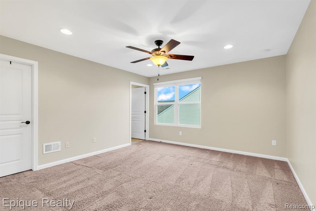 9415 Sand Hill Drive, Grand Blanc, MI 48439 — Photo 42
