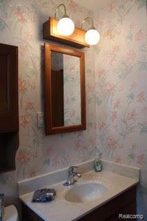 456 W OTIS Avenue, Hazel Park, MI 48030 — Photo 17
