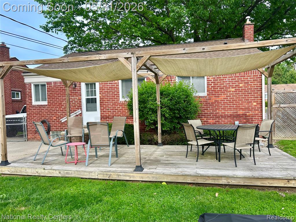9611 Deering Street, Livonia, MI 48150 — Photo 37