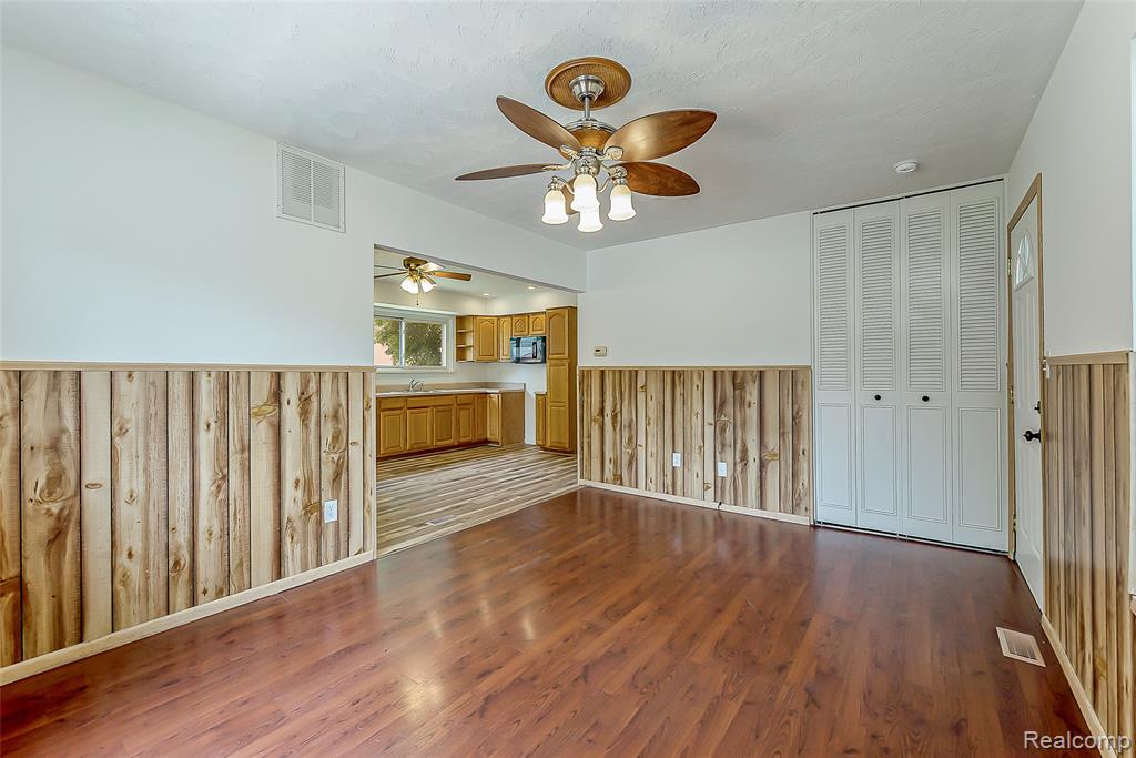 658 Kansas Avenue, Ypsilanti, MI 48198 — Photo 21