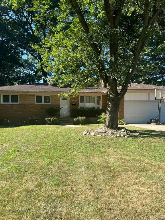 19031 Greenwald Drive, Southfield, MI 48075, Southfield, MI, 48075