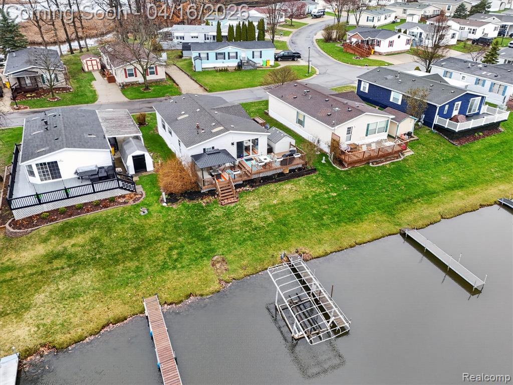 11542 Clearwater Dr, Fenton, MI 48430 — Photo 45