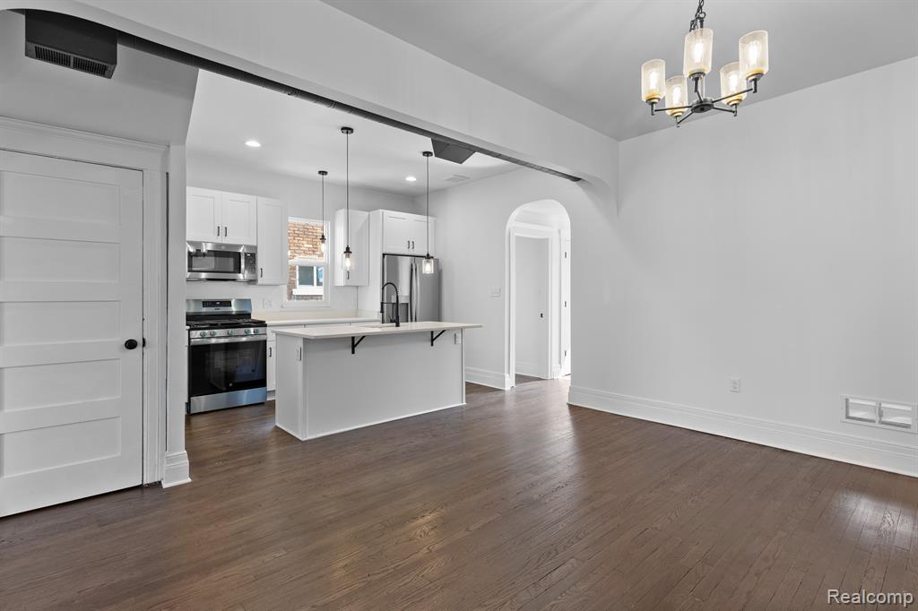 612 MARSTON Street, Detroit, MI 48202 — Photo 11