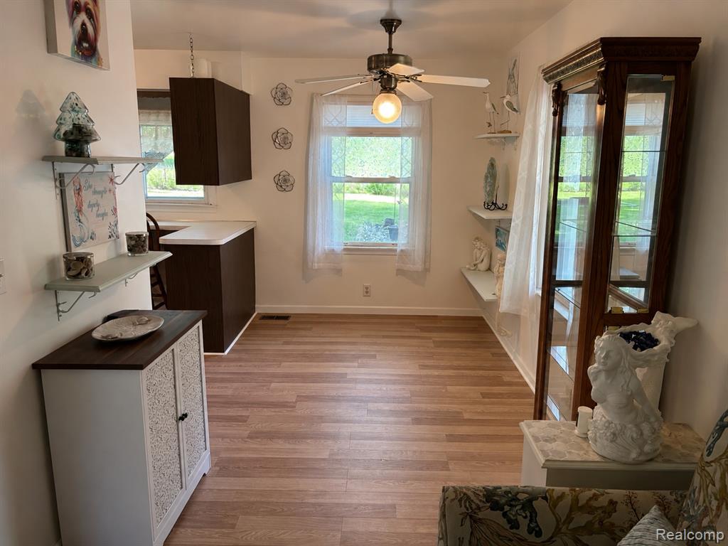 6405 Springdale Dr, Grand Blanc, MI 48439 — Photo 5