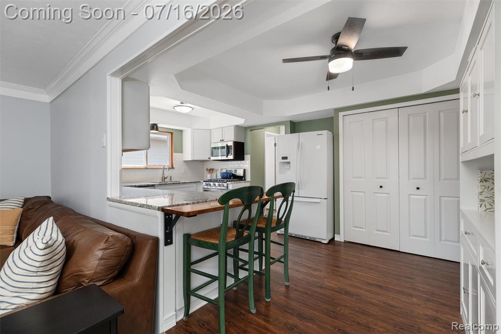 7226 Camelia Court, Canton, MI 48187 — Photo 11