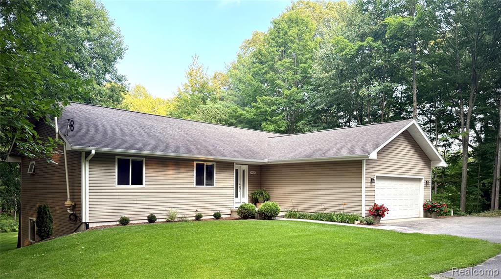 4464 Prouty Road, Traverse City, MI 49686