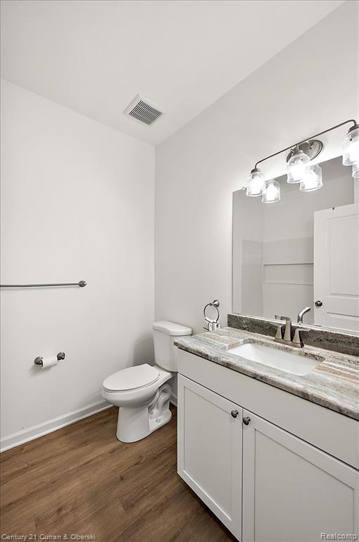 632 Pointe Drive, Walled Lake, MI 48390 — Photo 21