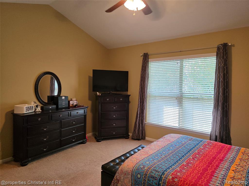 41321 Chestnut Drive, Clinton Twp, MI 48038 — Photo 20