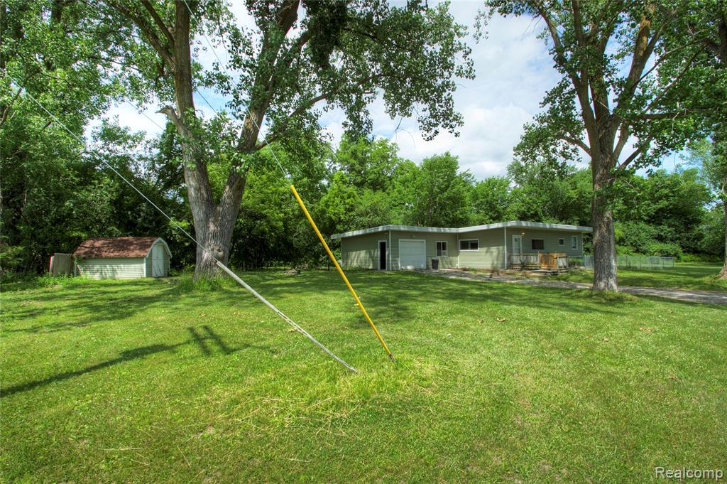 1906 Banner Road, Saginaw, MI 48601 — Photo 32