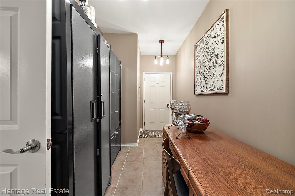 7892 Marie Drive, Utica, MI 48316 — Photo 22