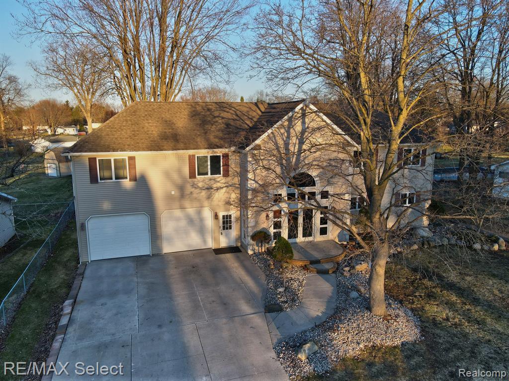 4196 LARK Lane, Flint, MI 48506 — front exterior