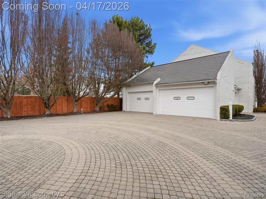 3700 Orchard Lake Road, West Bloomfield, MI 48324 — Photo 63