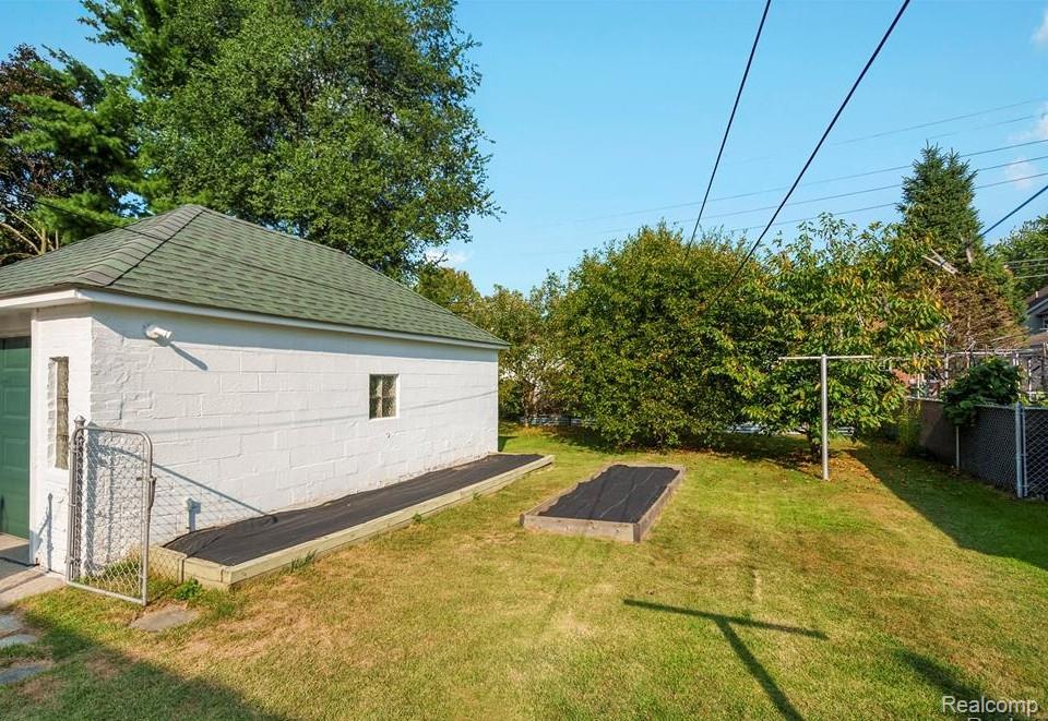 920 N Denwood Street, Dearborn, MI 48128 — Photo 12