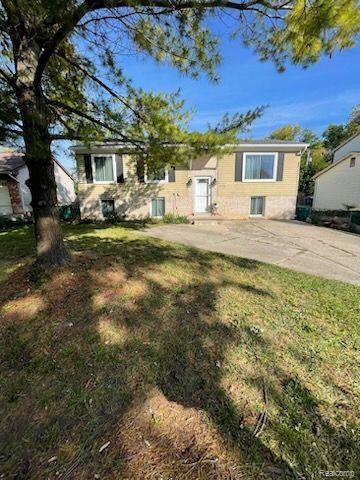 2948 Northlawn Avenue, Ypsilanti, MI 48197 — front exterior