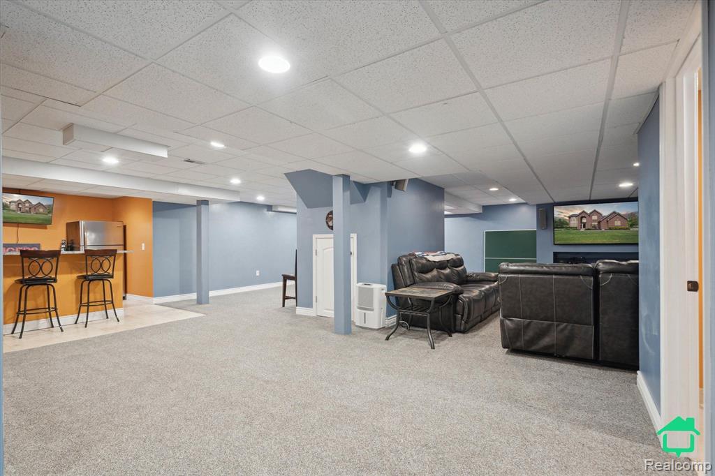 48578 WILDROSE Drive, Canton, MI 48187 — Photo 32
