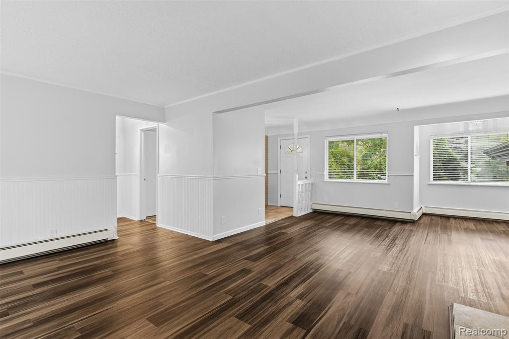 7313 River Road, Flushing, MI 48433 — Photo 10